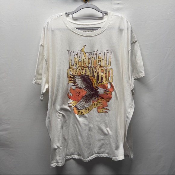 Torrid Vinyl Icons Lynyrd Skynyrd White Oversized Fit Tee - Picture 1 of 7